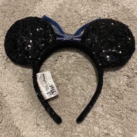 Disney Parks Minnie Ears - Picture 2 of 2